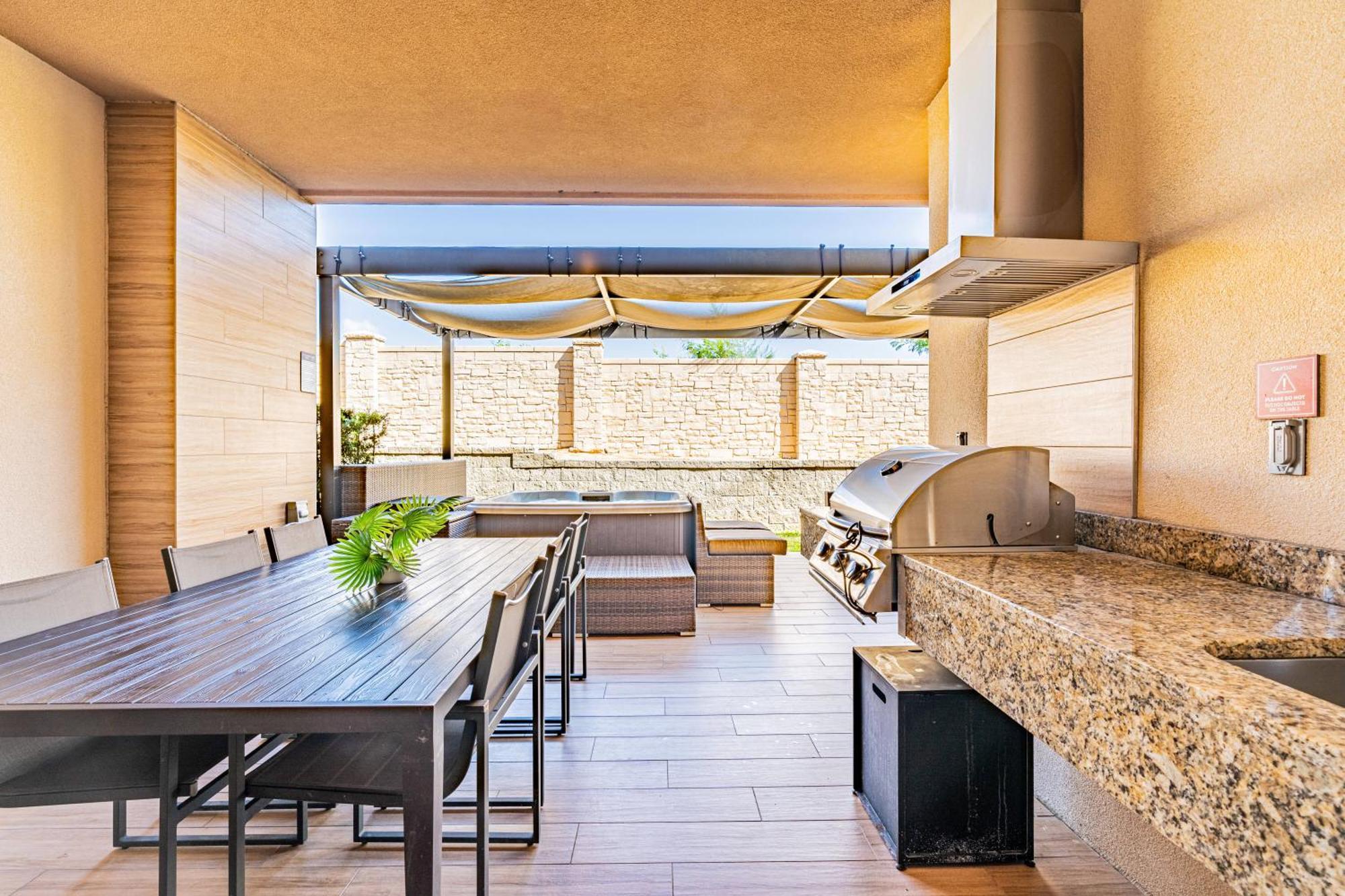 Casa de férias Private Hot Tub Bbq Grill At Magic Village Views *